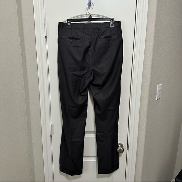 Daniel Cremieux Signature Collection Dark Gray Dress Pants Size 32 x 34 - Picture 2 of 3